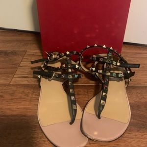 Valentino sandals Auth